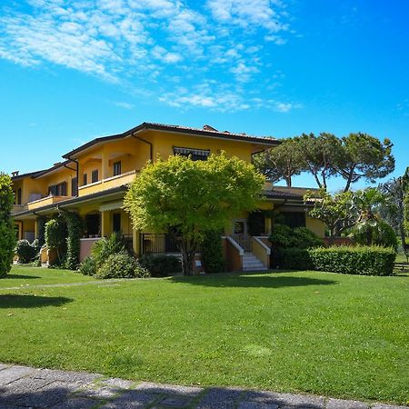 Sirmione Beach Apartment מראה חיצוני תמונה