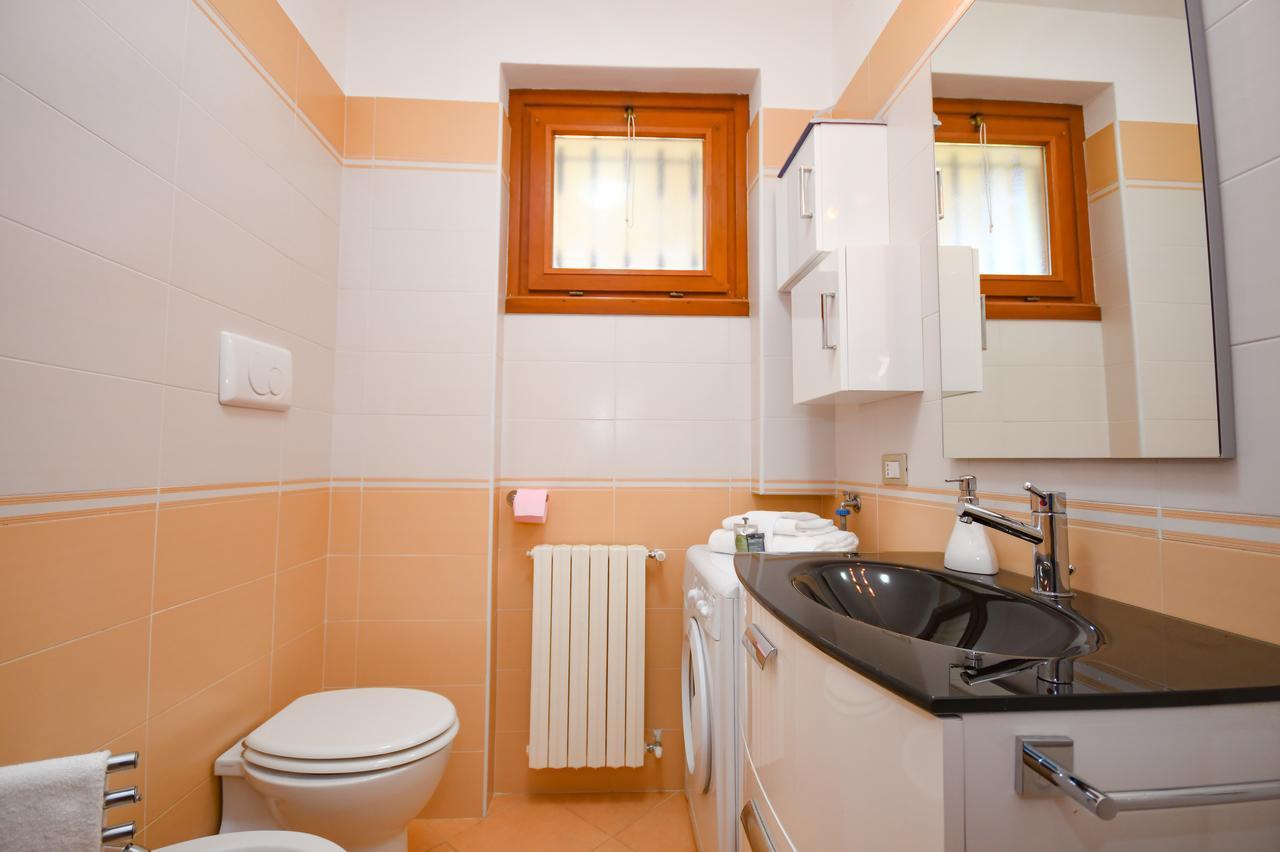 Sirmione Beach Apartment מראה חיצוני תמונה
