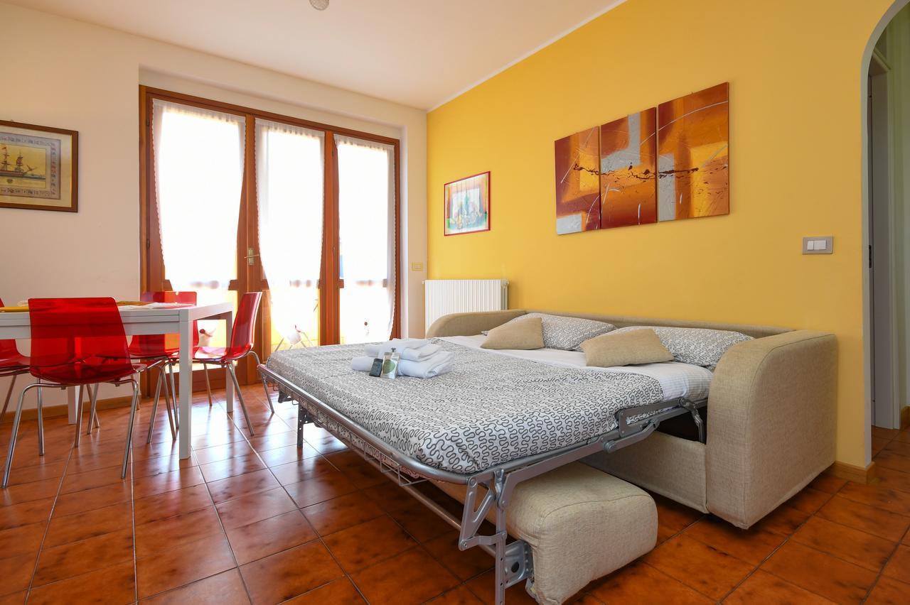 Sirmione Beach Apartment מראה חיצוני תמונה