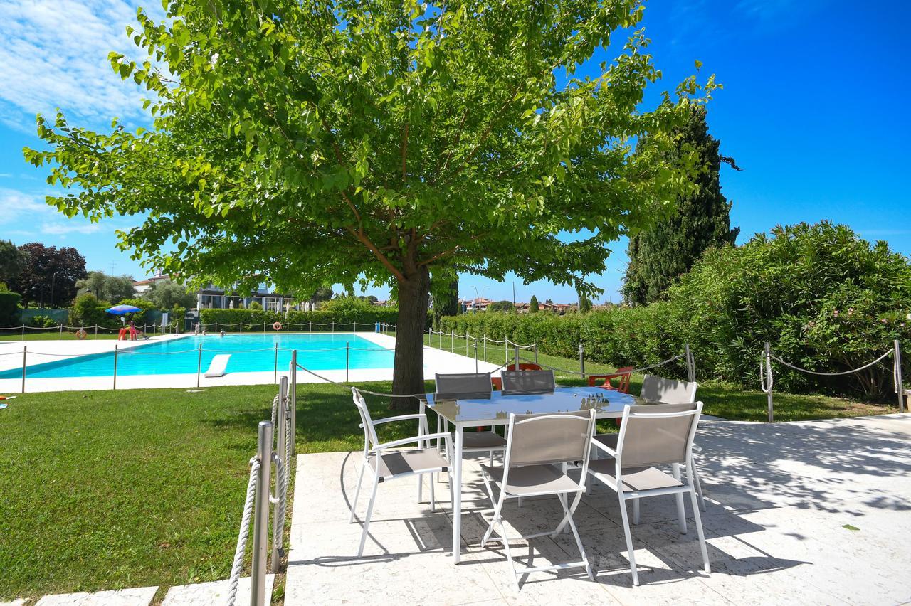 Sirmione Beach Apartment מראה חיצוני תמונה