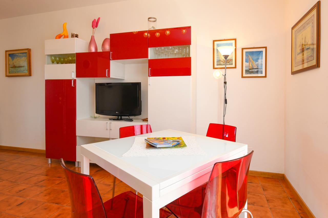 Sirmione Beach Apartment מראה חיצוני תמונה